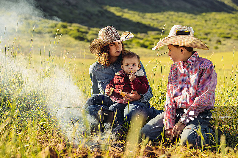 犹他州农场主家庭图片素材
