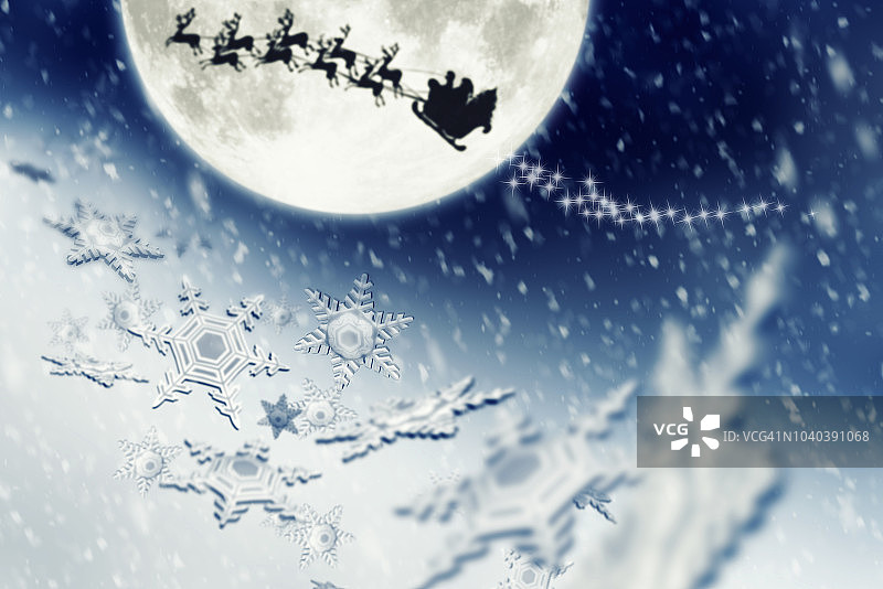圣诞夜与月亮和圣诞老人Sleight Flying图片素材