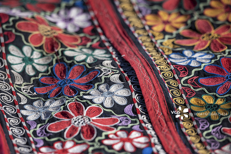彩色地毯细节，金鹰猎人节，Ölgii，西蒙古图片素材