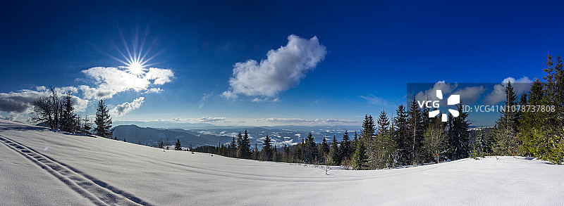 山的冬景图片素材