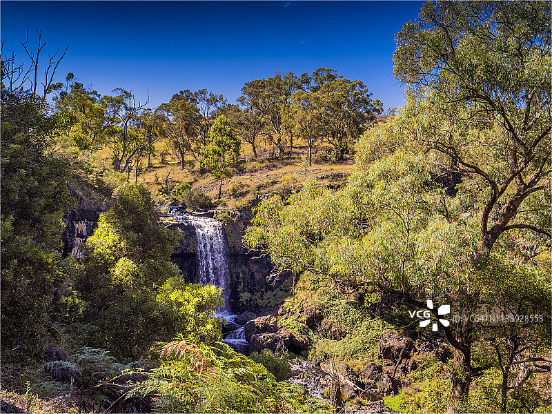 澳大利亚新南威尔士州南部，阿尔卑斯高地，帕迪河瀑布。图片素材