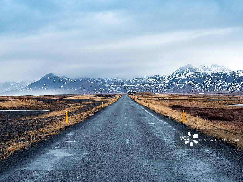 冰岛，冬天的清晨，Snaefellsjoekull国家公园的54路图片素材