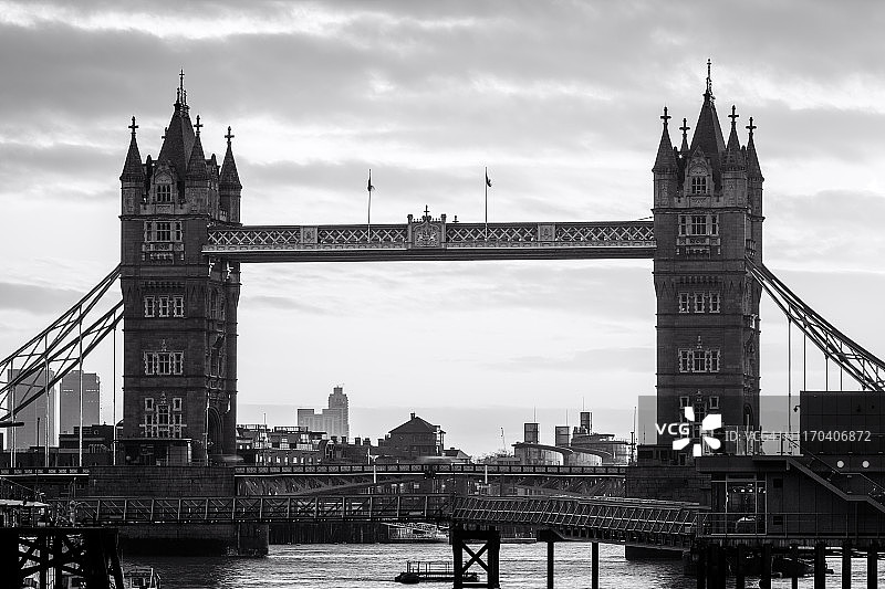 黑与白，伦敦塔桥，英国图片素材