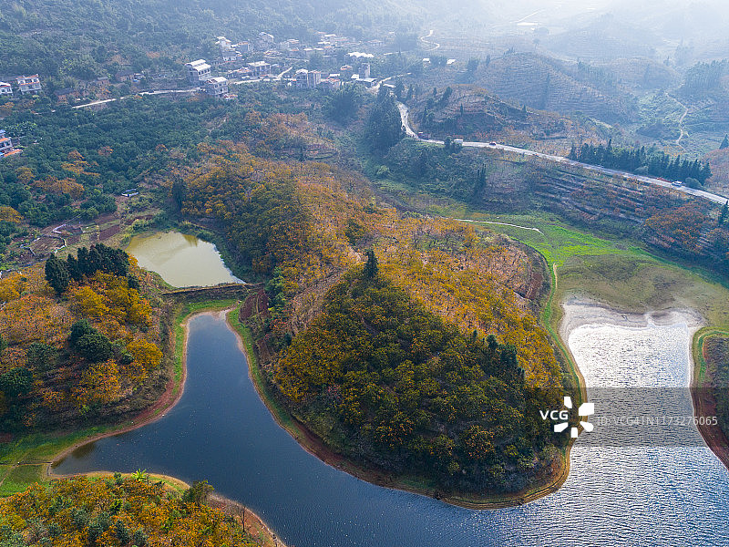 清晨的新华湖，恭城县，中国桂林图片素材