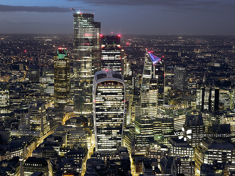 鸟瞰伦敦金融区图片素材