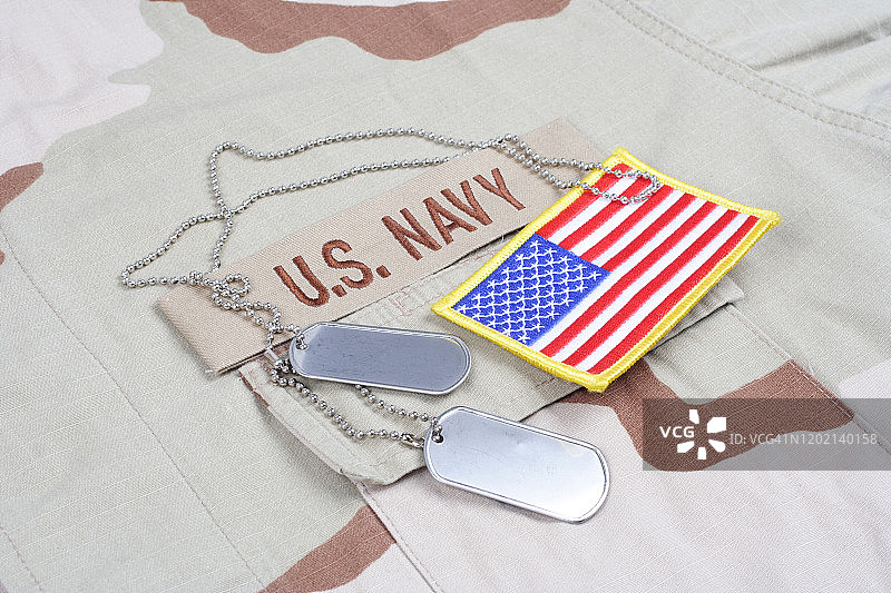 美国海军的分支胶带，沙漠迷彩服上有狗牌图片素材