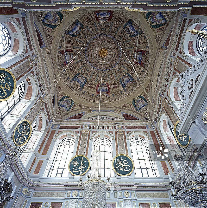 伊斯坦布尔Ortaköy清真寺内部图片素材