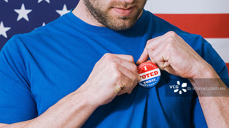 总统选举纽扣上的男人图片素材