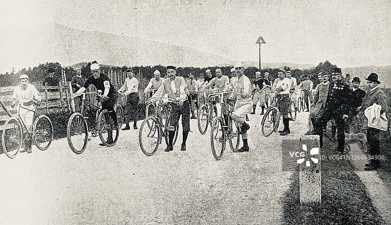 蒂罗尔，50公里街头自行车比赛开始图片素材