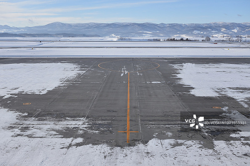 机场在冬天图片素材
