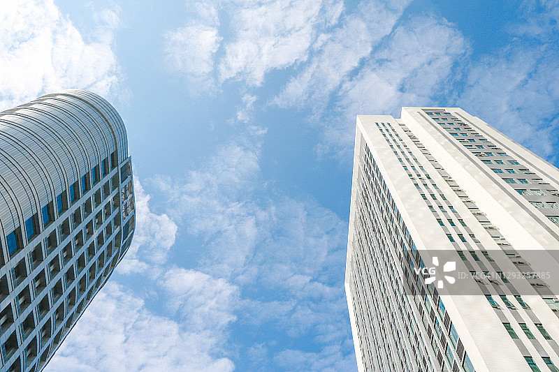 广州中央商务区(CBD)的天空映衬着现代摩天大楼。图片素材