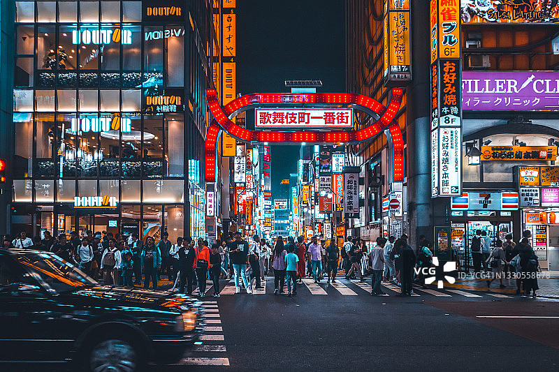 歌舞伎町，新宿的夜晚图片素材