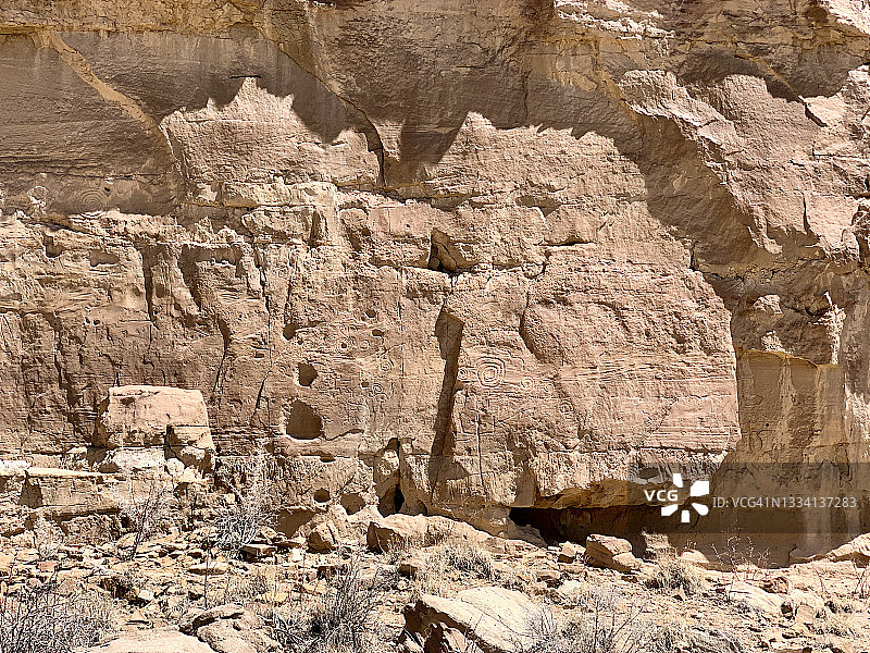新墨西哥州查科文化国家历史公园的岩画图片素材