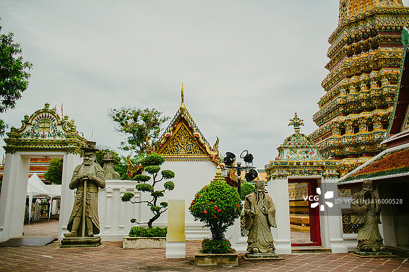 卧佛寺，泰国曼谷的卧佛寺图片素材