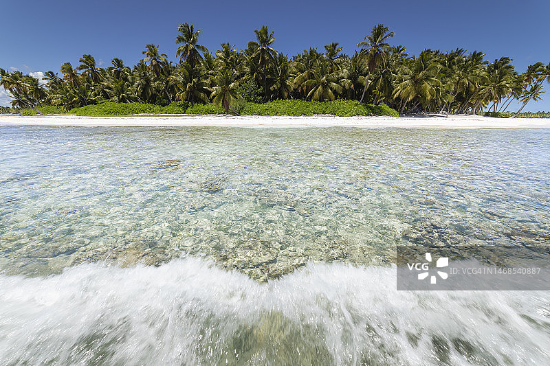 加勒比海的热带海滩，田园诗般的索纳岛，多米尼加图片素材