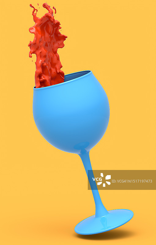 酒杯与红色飞溅的液体隔离在橙色单色背景。图片素材
