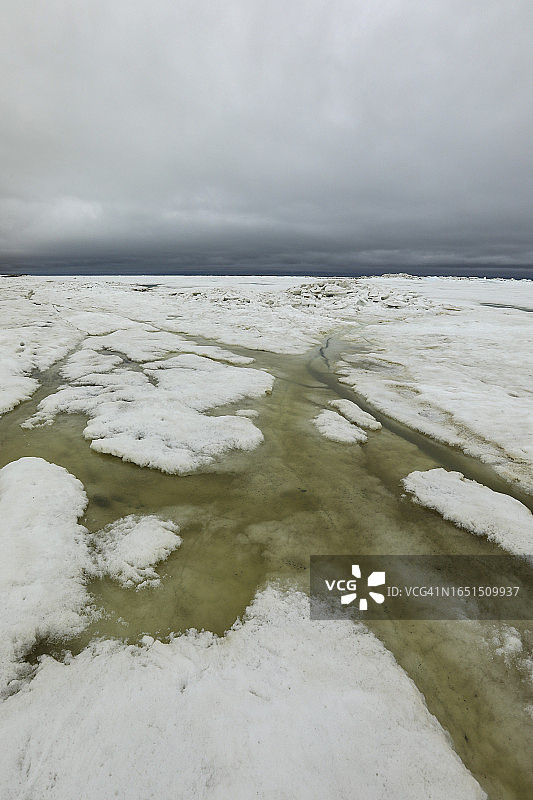 波弗特海的夏季浮冰图片素材