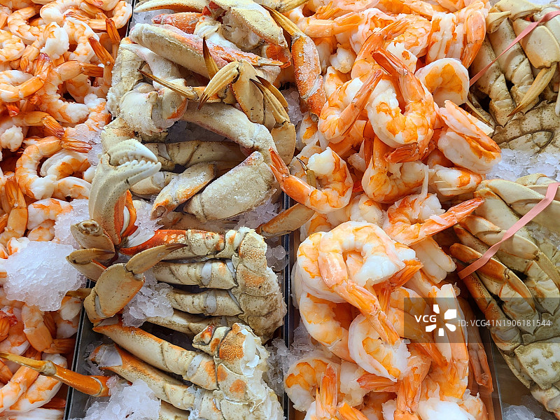 市场上的虾和蟹图片素材