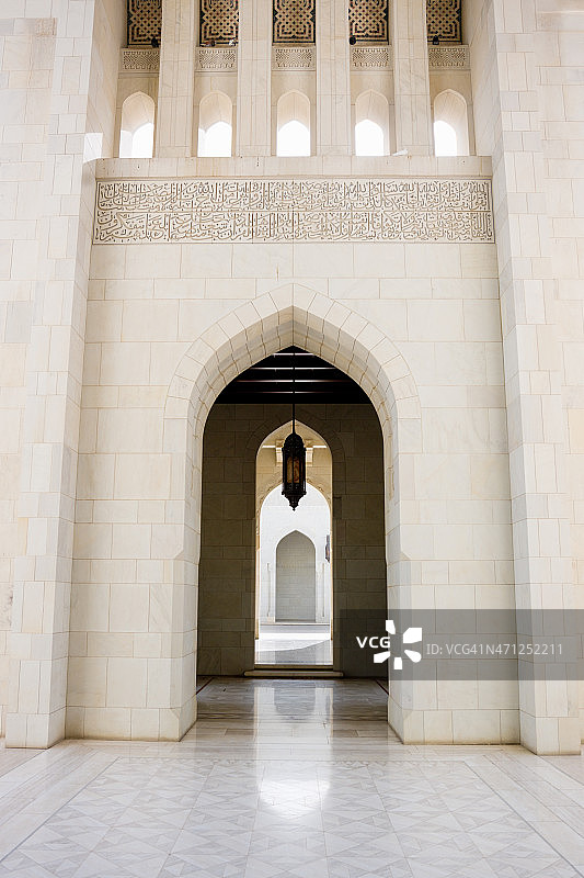 大清真寺里的拱门苏丹卡布斯图片素材