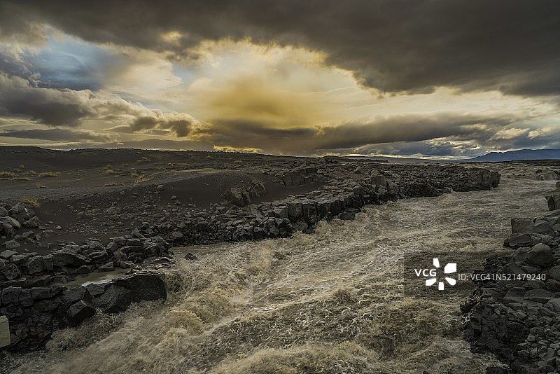 冰岛Bardarbunga火山附近，克雷帕冰川河，Holuhraun喷发背景图片素材