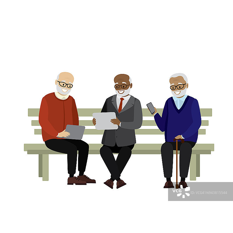 有智能设备的爷爷坐在长凳上图片素材