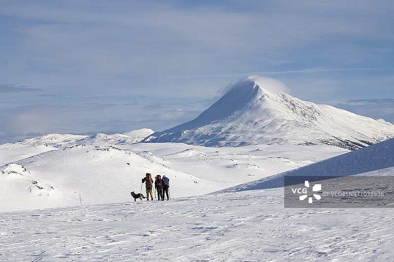 小屋滑雪与狗norway_hardangervidda_gaustatoppen图片素材