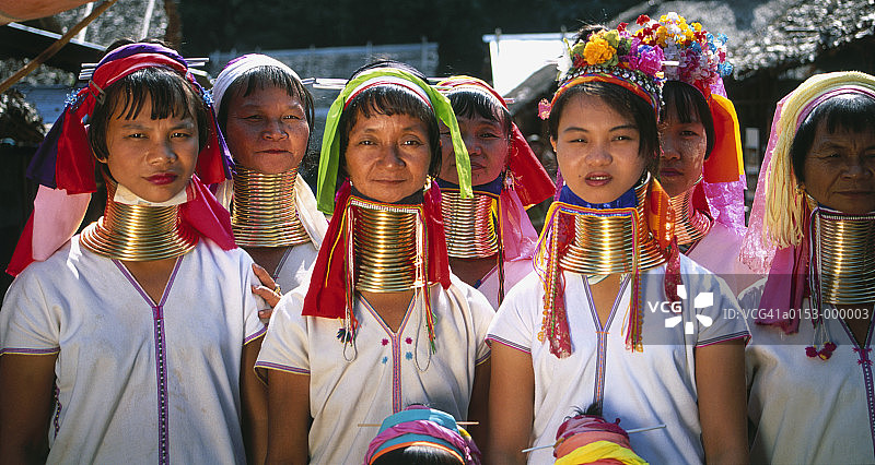 帕当山部落妇女图片素材