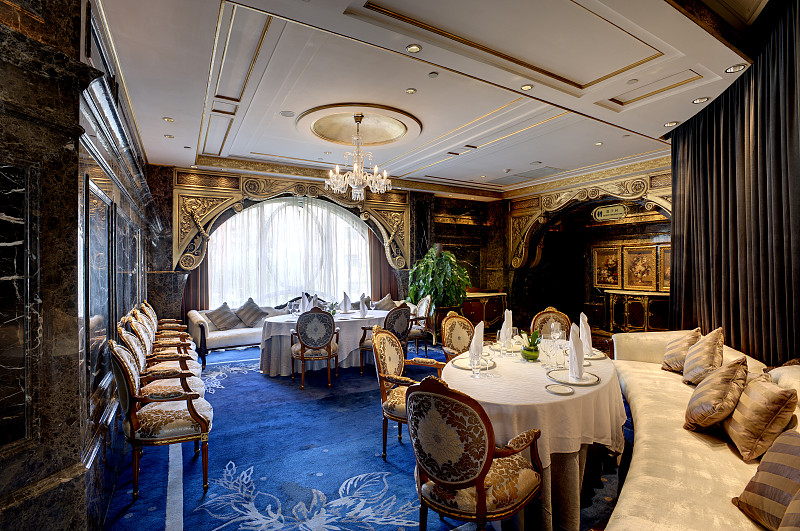 Luxury Restaurant Room图片素材