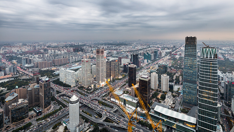 在北京之巅俯瞰核心区国贸桥CBD图片素材