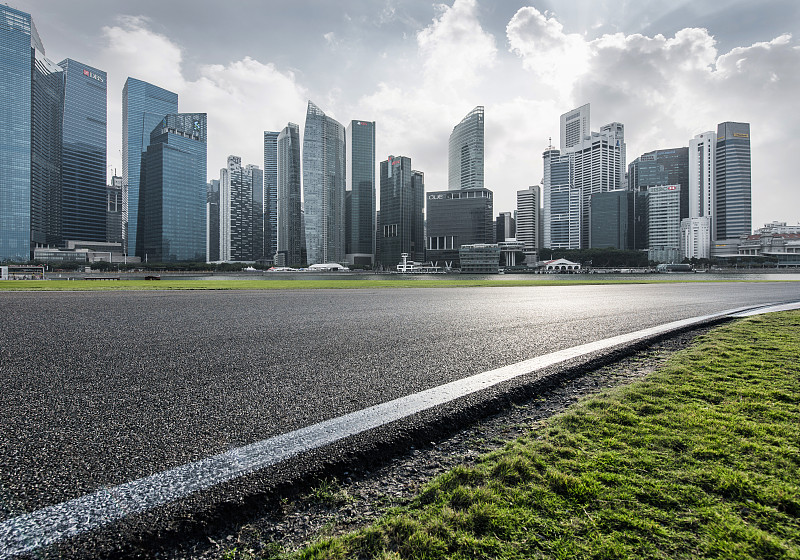 城市道路、新加坡。图片下载