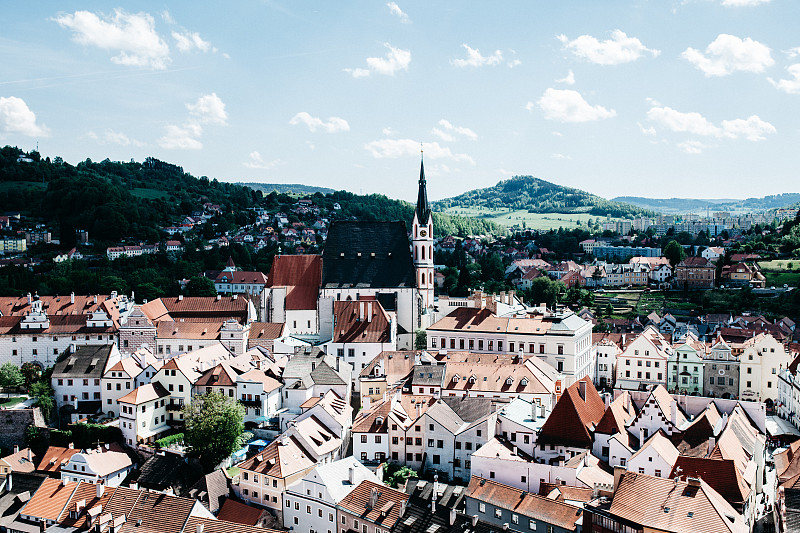 捷克共和国的一个历史小镇图片下载