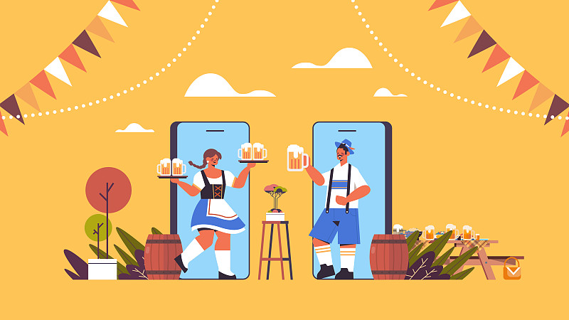 man woman on smartphone screens holding beer mugs Oktoberfest party celebration self isolation concept图片素材