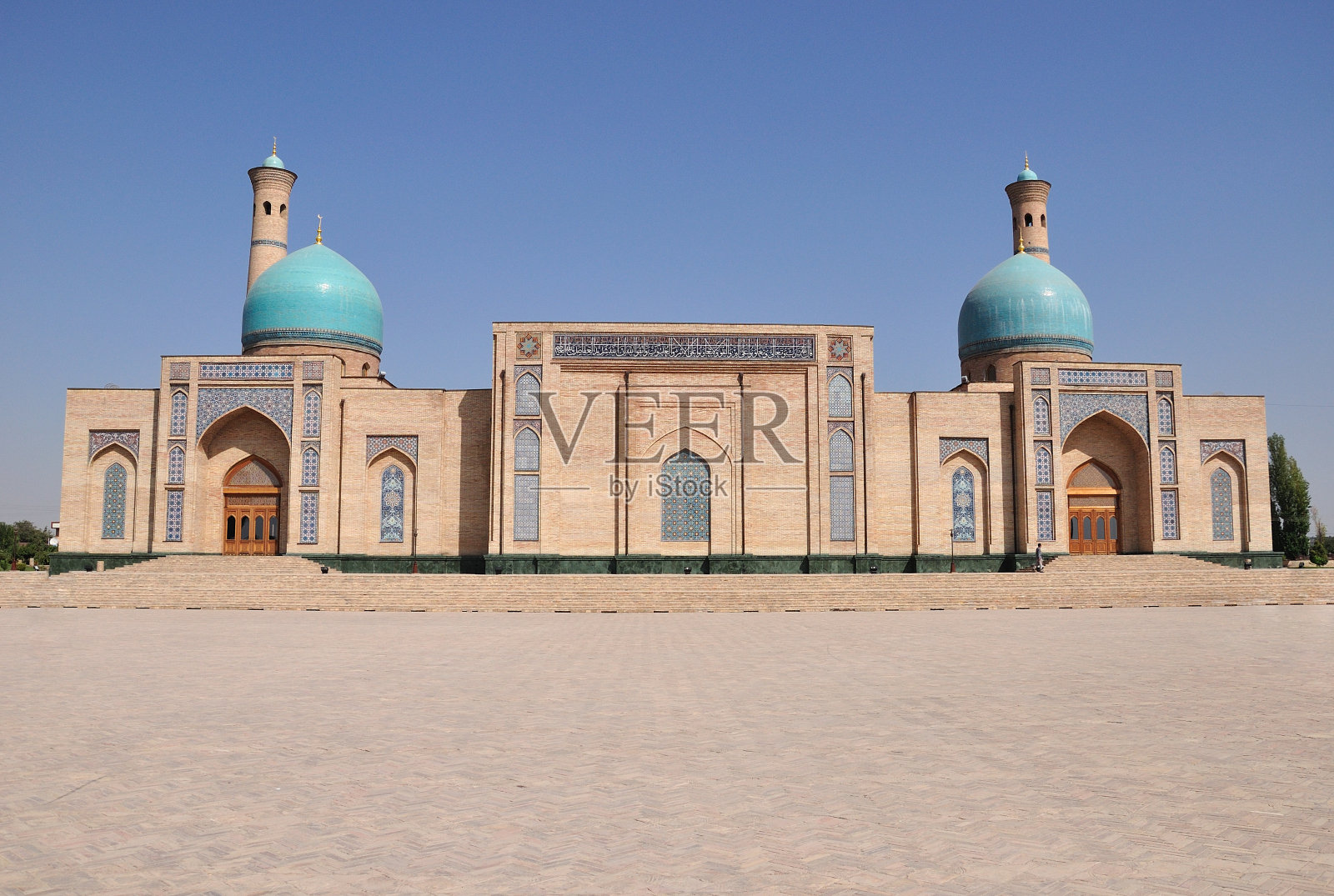 Khazrat-Imom 清真寺照片摄影图片