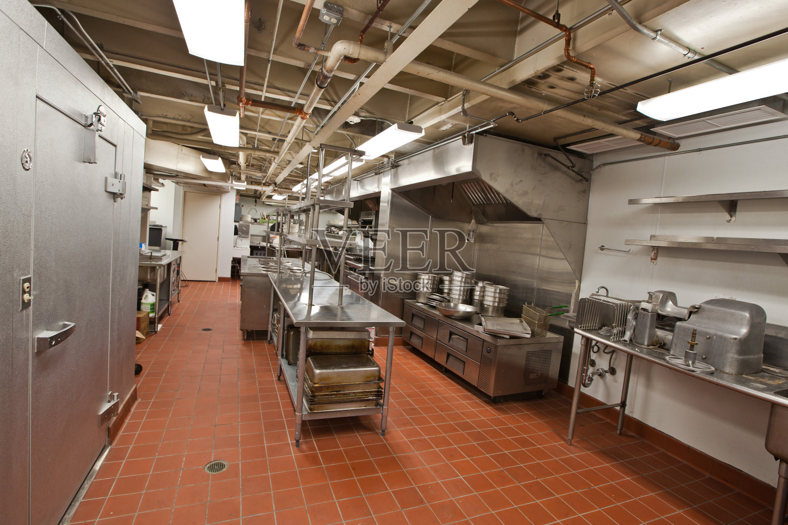 餐厅的大型商业厨房照片摄影图片