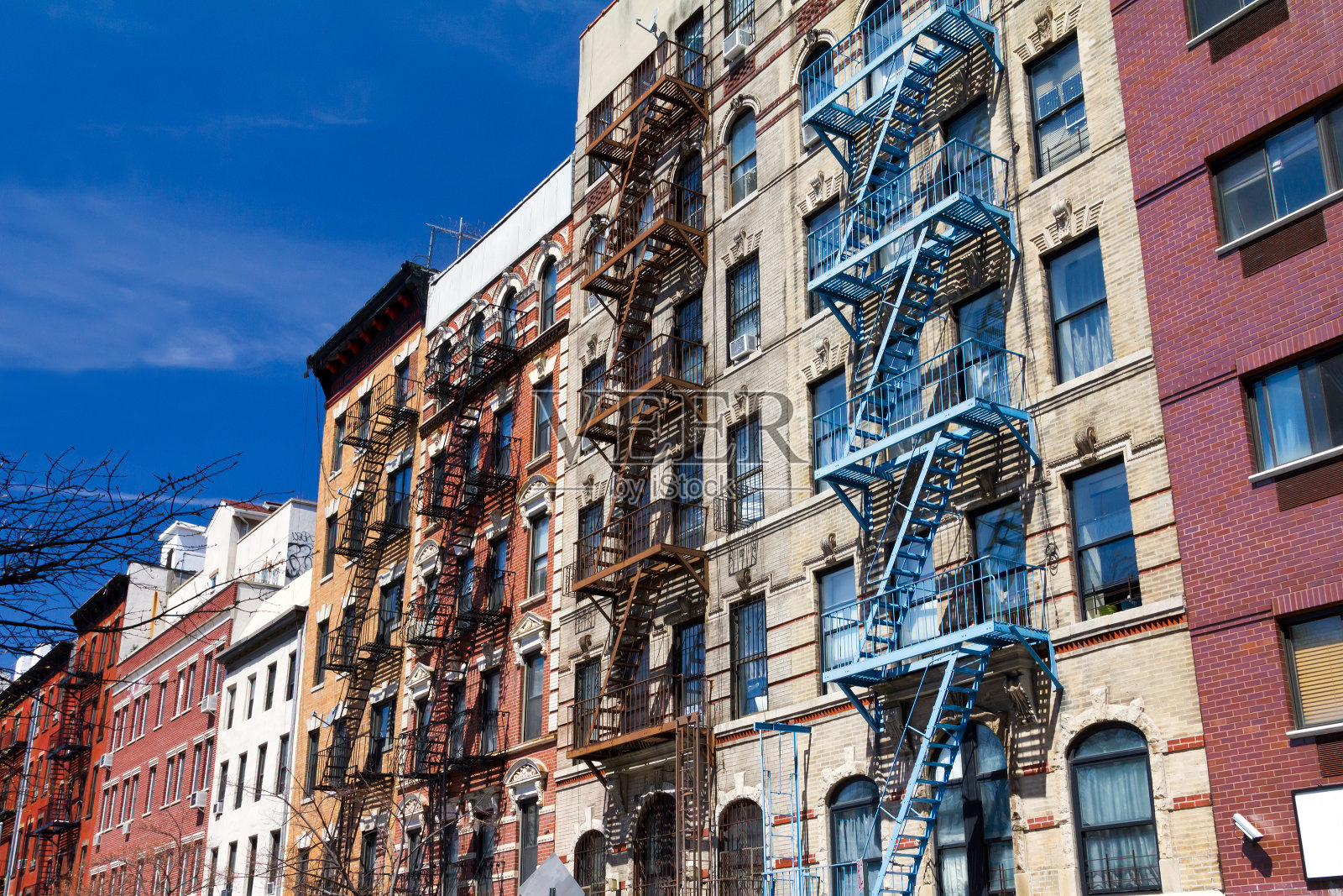 纽约曼哈顿的彩色建筑照片摄影图片