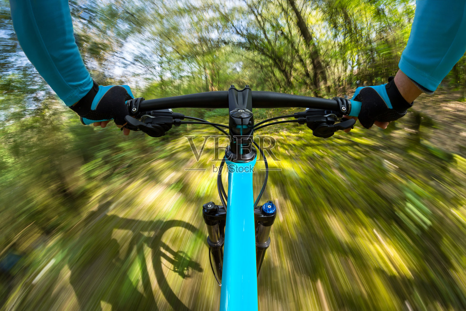 快速动态自行车照片摄影图片