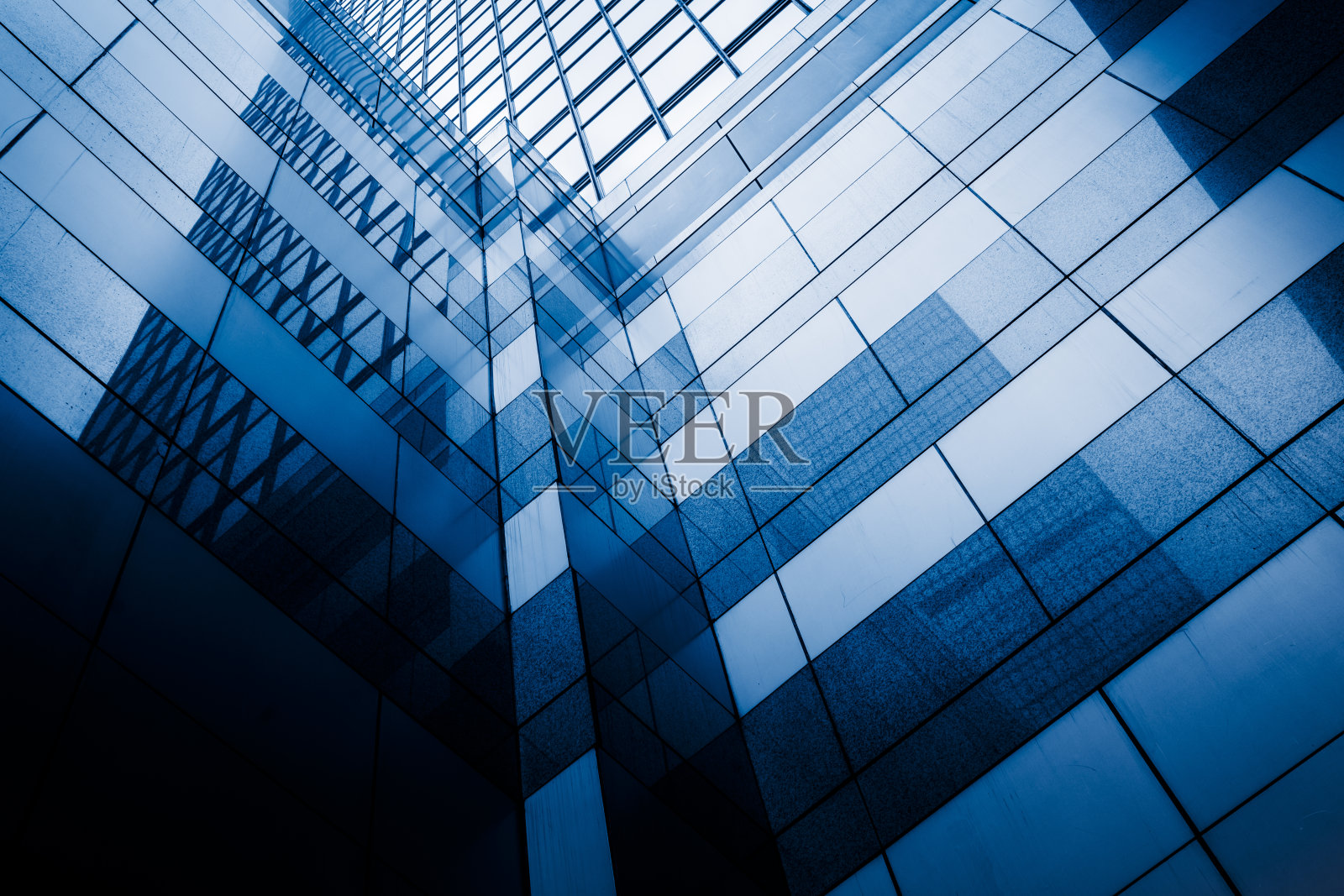 透视当代玻璃建筑摩天楼照片摄影图片