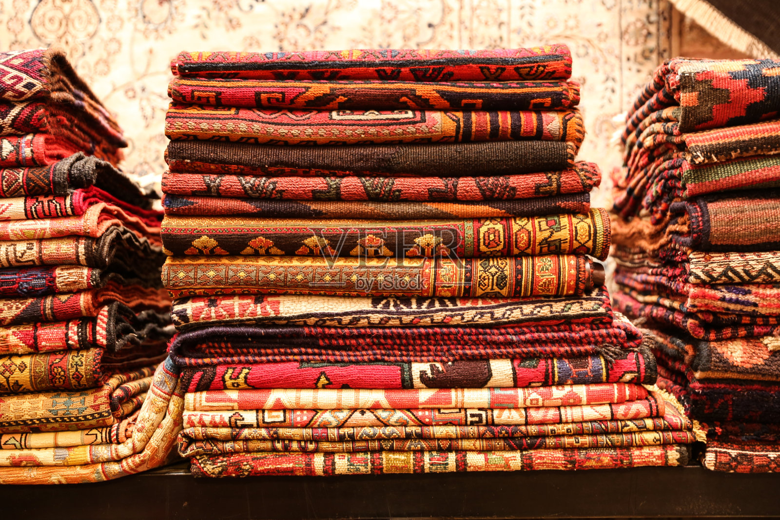 大巴扎的土耳其地毯照片摄影图片