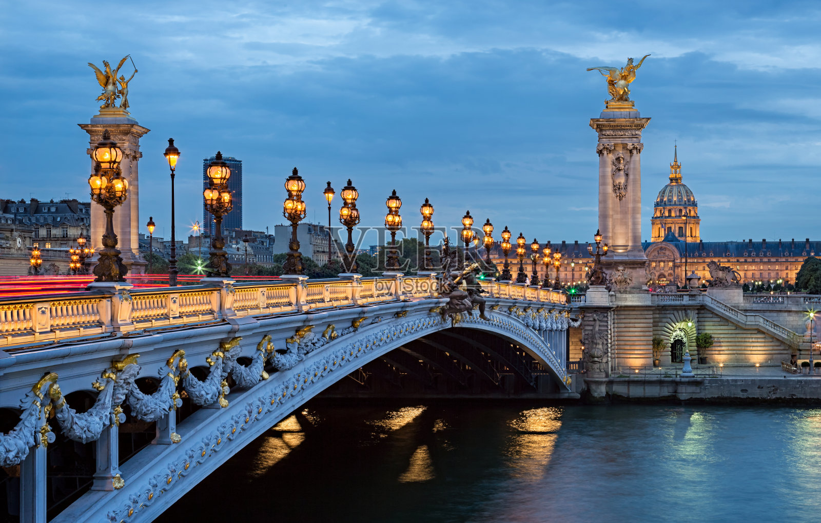 巴黎最美丽的桥。照片摄影图片