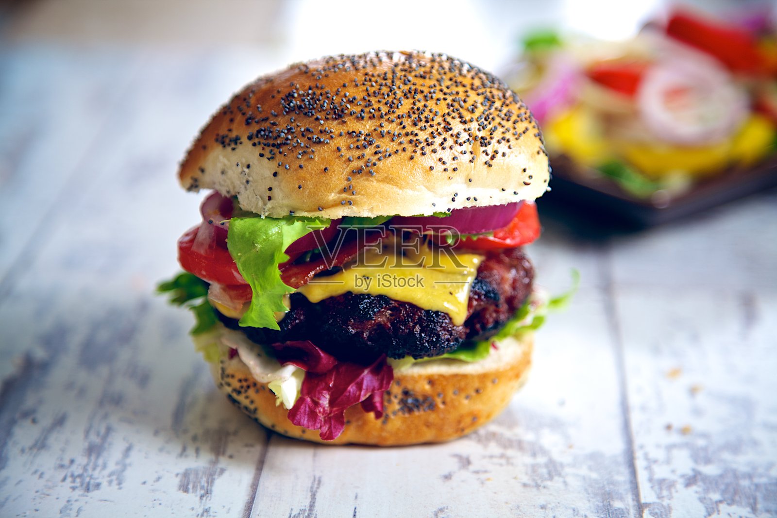 自制的美味汉堡照片摄影图片