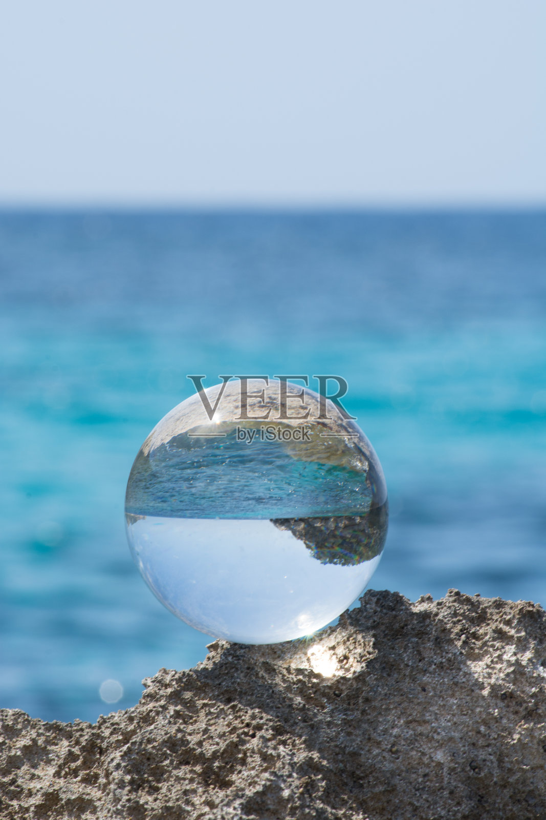 地中海的玻璃球照片摄影图片