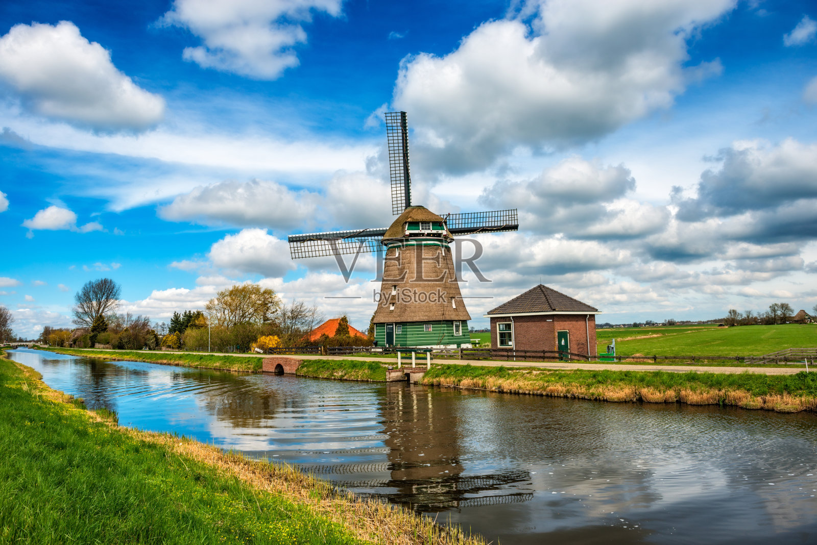 荷兰唯美风车高清风景壁纸_桌面壁纸_mm4000图片大全