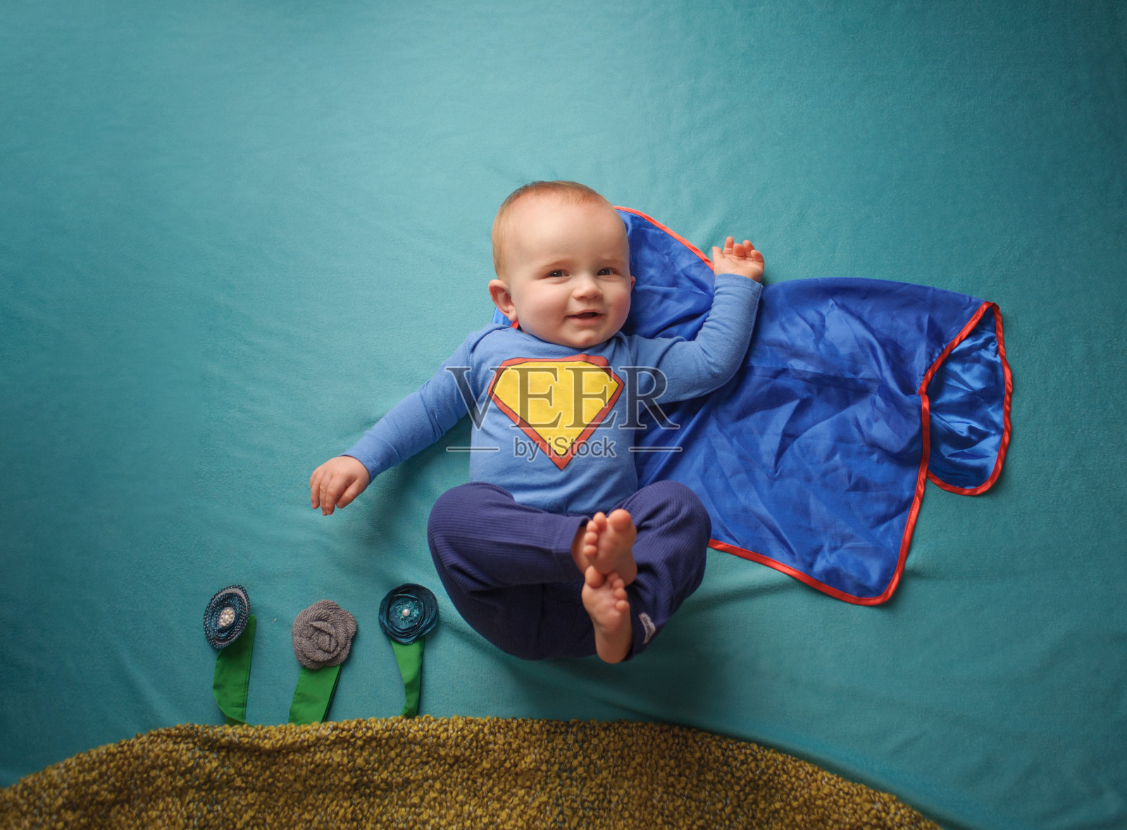 超级英雄的婴儿照片摄影图片