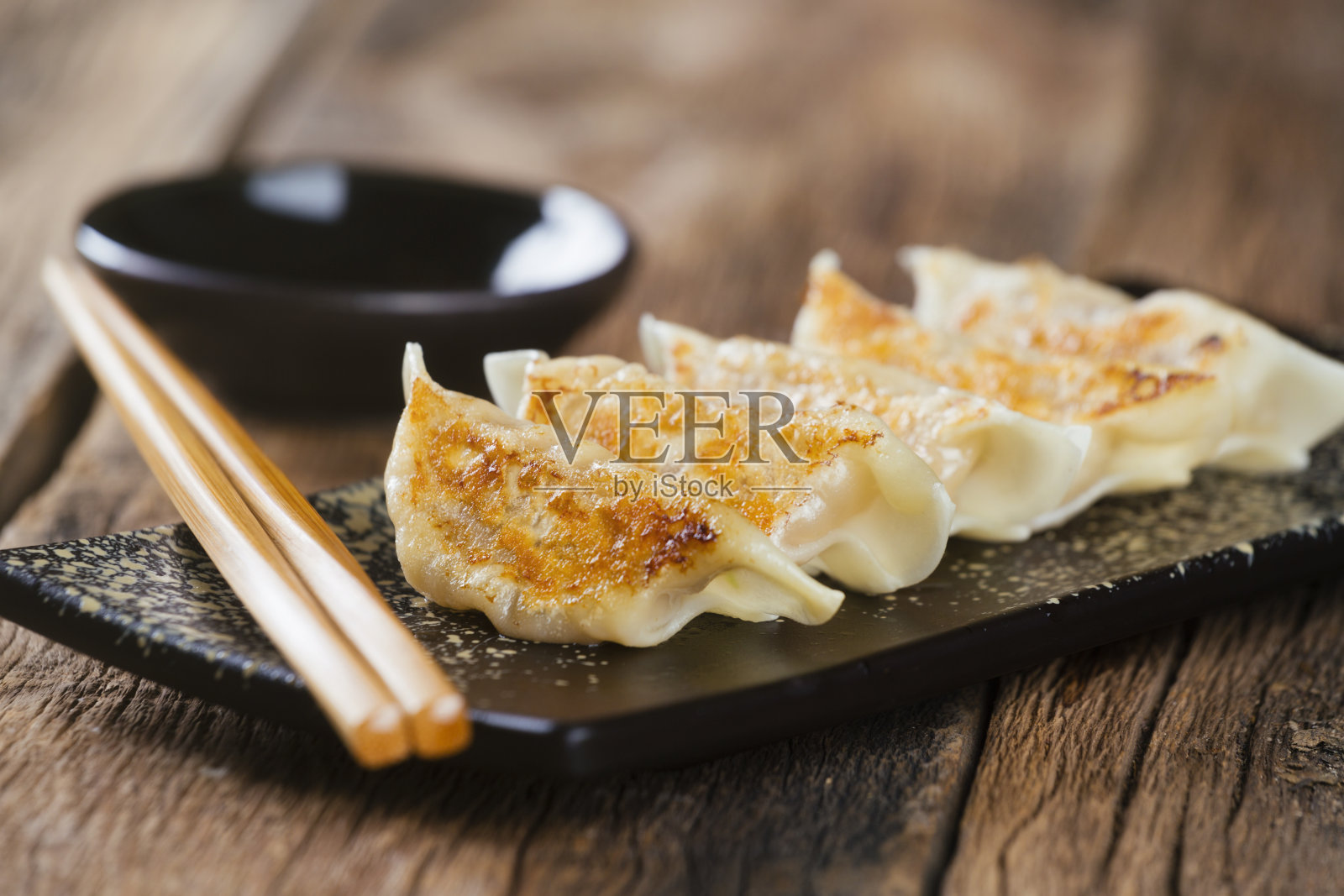 日本的食物饺子照片摄影图片