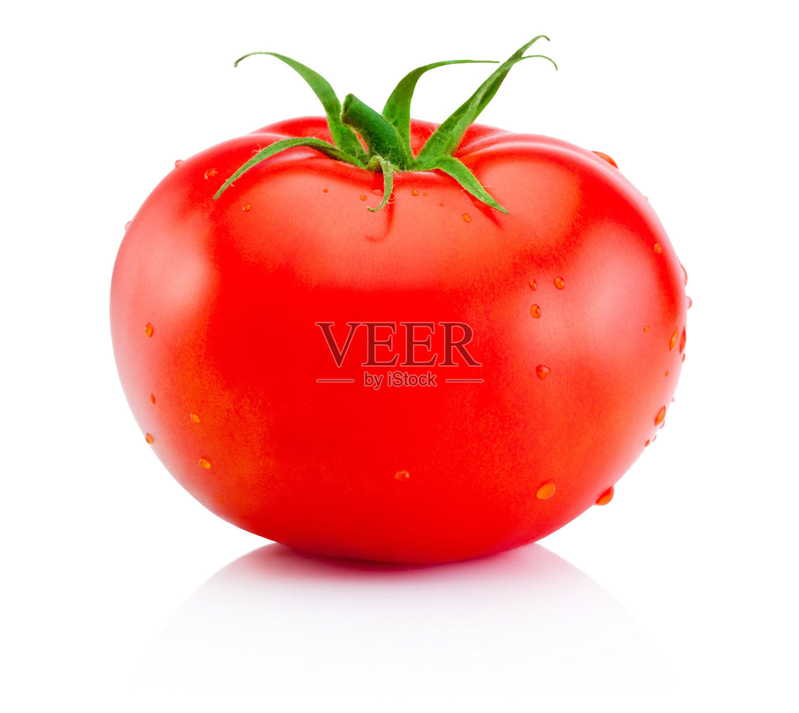 在白色背景上孤立的多汁成熟红番茄照片摄影图片