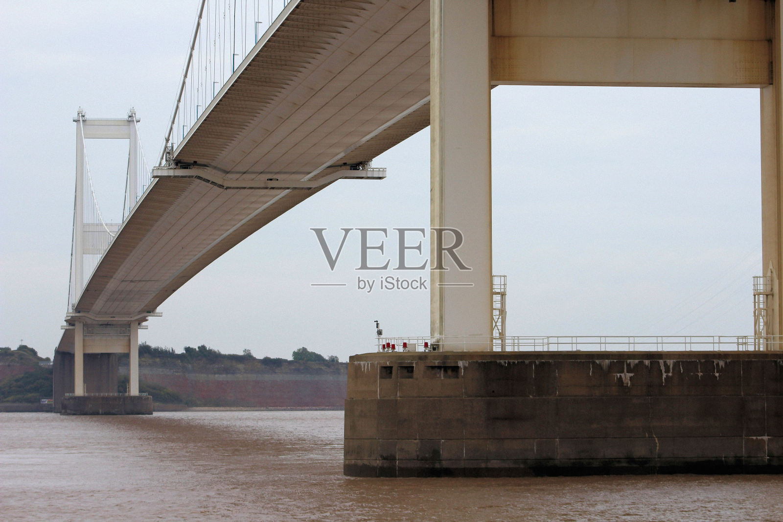 塞汶河大桥照片摄影图片