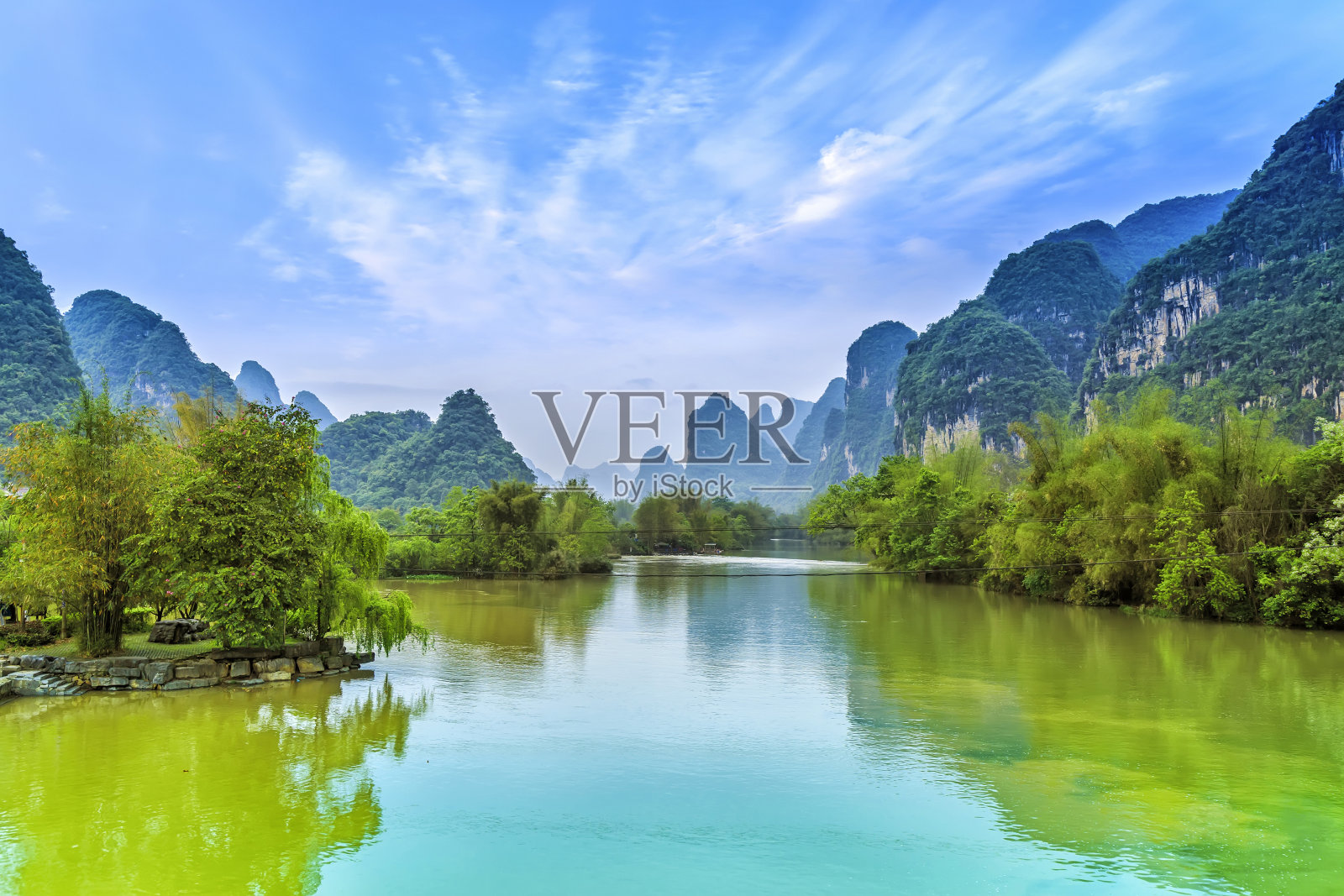 桂林位于广西阳朔，风景秀丽照片摄影图片