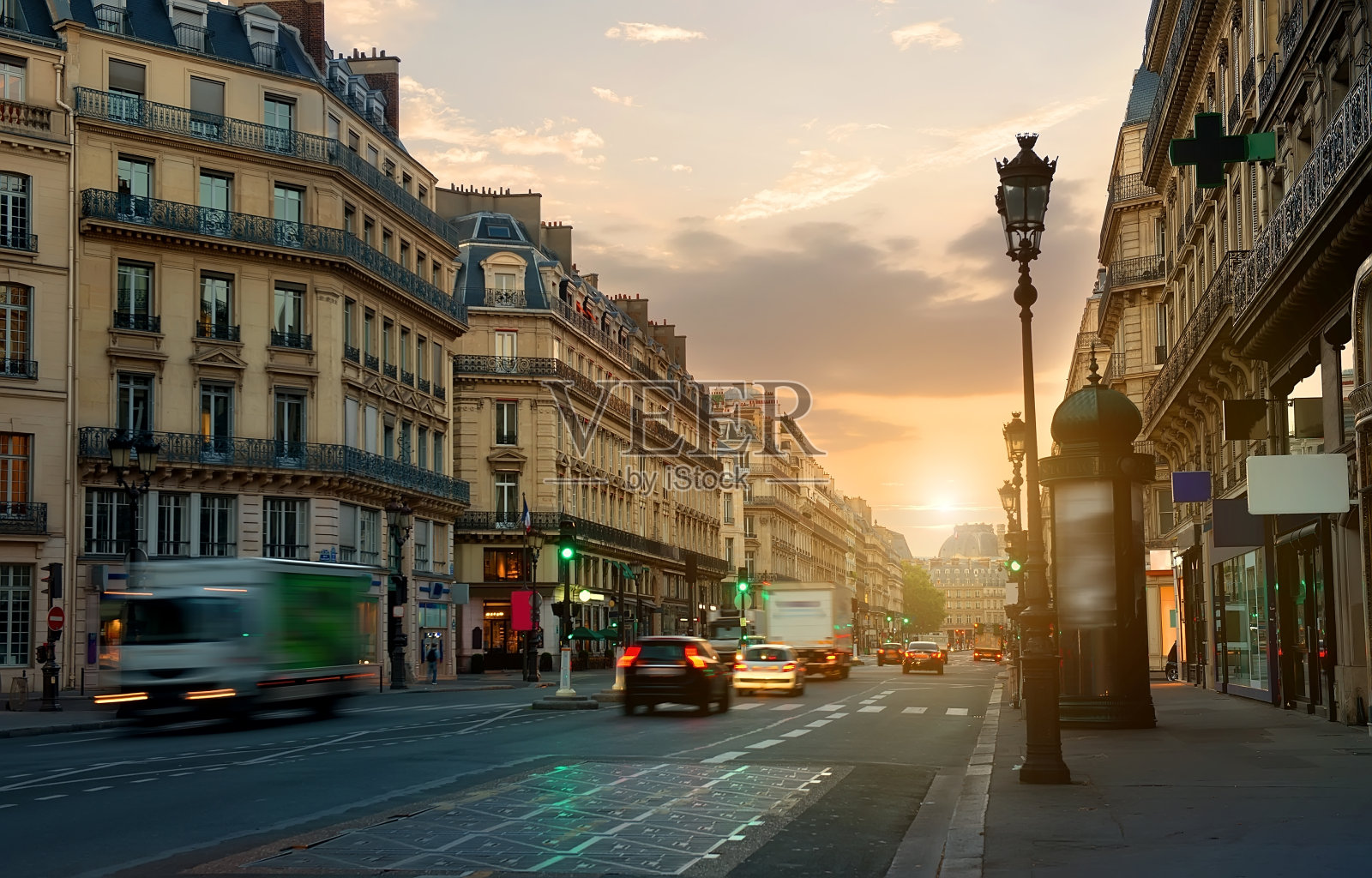巴黎的宽街照片摄影图片