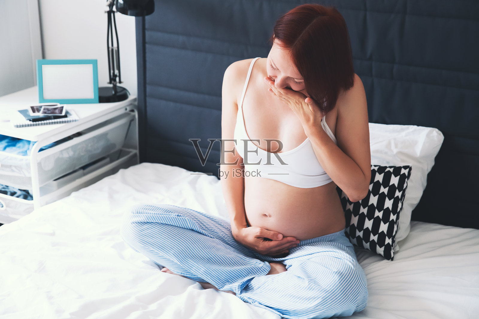 妊娠期健康不良的问题或症状照片摄影图片