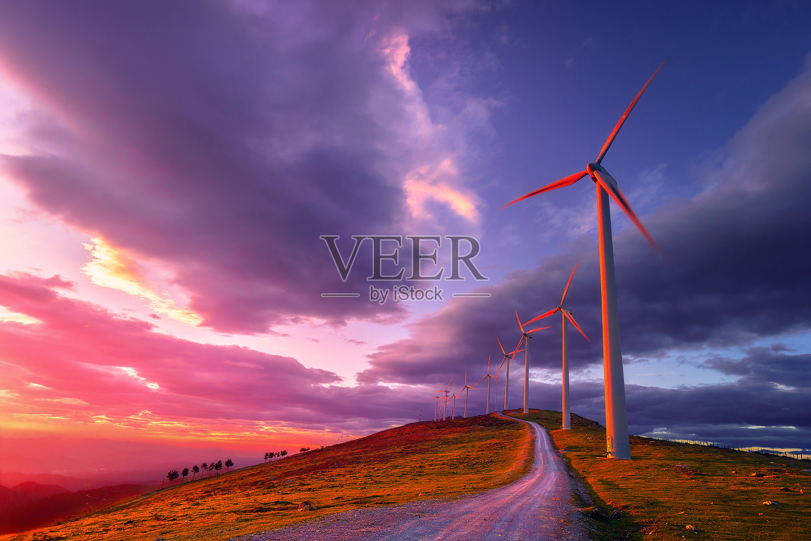 可再生能源与风力涡轮机照片摄影图片